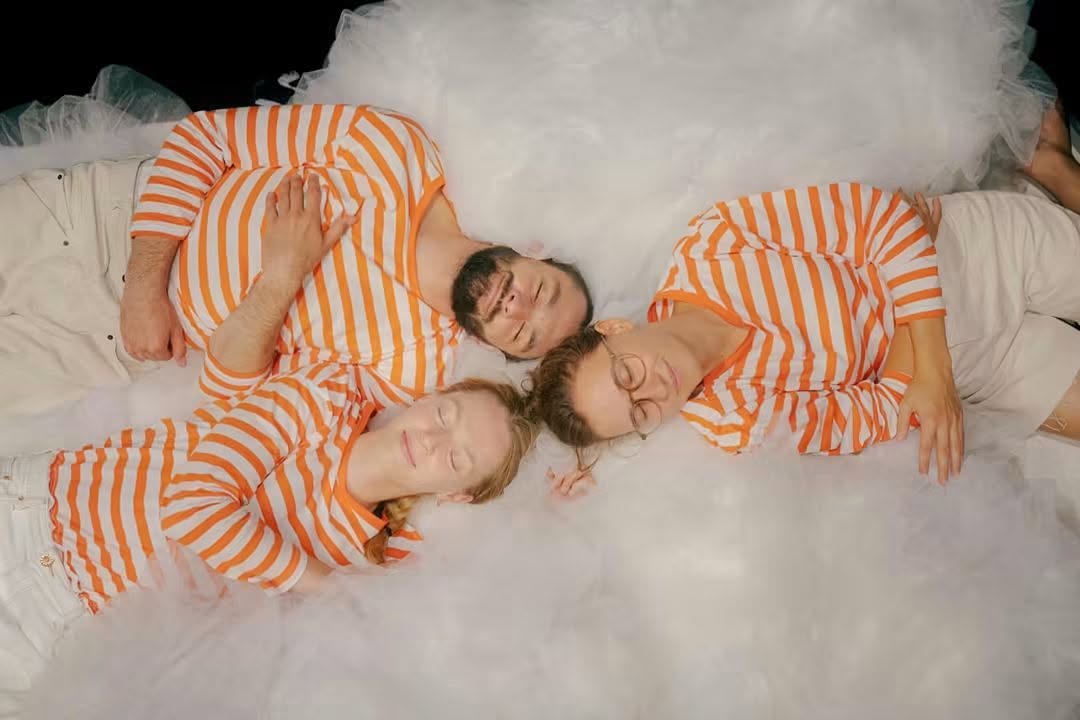niesamowity świat OBŁOCZKA | Teatr o.de.la