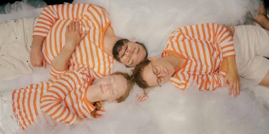 niesamowity świat OBŁOCZKA | Teatr o.de.la